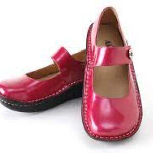 Alegria Paloma Pink Glitter Patent Clogs Women's size EUR 35 Comfort Shoes